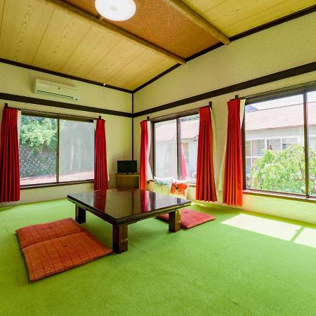 癒楽 伊豆大島 Hostel Buitenkant foto